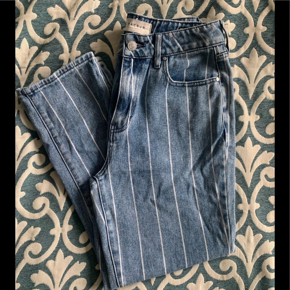 PacSun Mom Jeans
